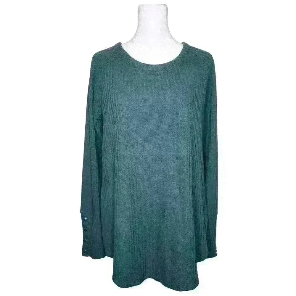 Cha Sor women's forest green long sleeve thermal top size medium